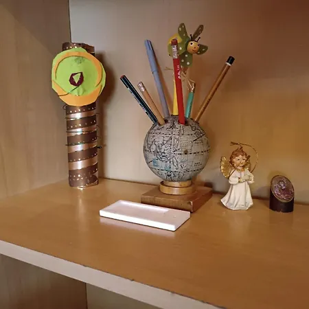 The Sunny Daire Sofya